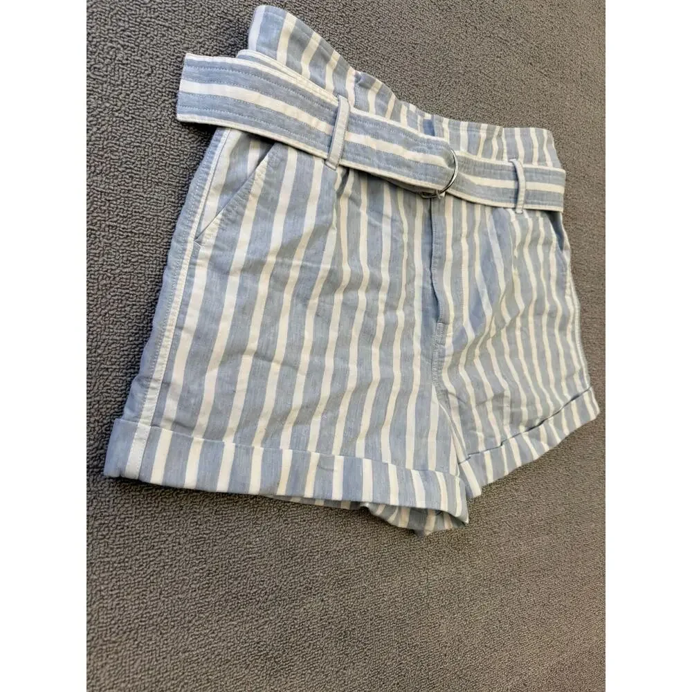 FRAME Women's 6 Casual Linen‎ Blend Shorts Chambray Light Blue Stripe